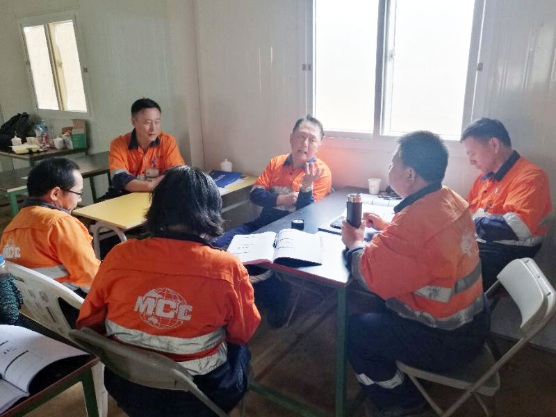 中冶瑞木鎳鈷管理公司“一線主管HSE技能培訓(xùn)課程”圓滿結(jié)束 中冶瑞木鎳鈷管理公司“一線主管HSE技能培訓(xùn)課程”圓滿結(jié)束