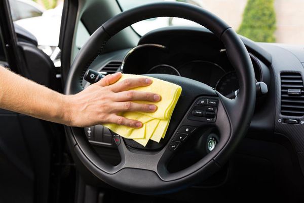 安全行車 如何握方向盤 安全行車 如何握方向盤